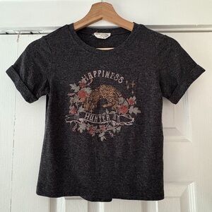 Joyfolie Graphic Tee Happiness‎ Hunter Size 6 EUC
